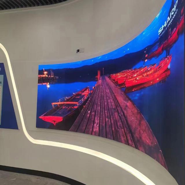 Can LED Screen Be Customized in Shape? - ZHANXIN