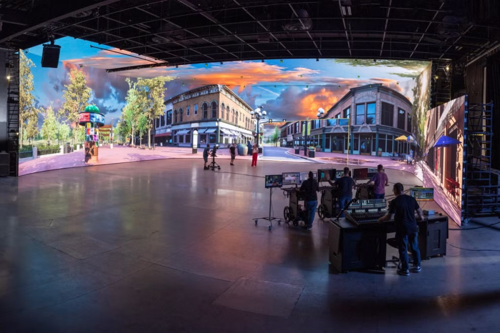 Case trilogy studios gallery02